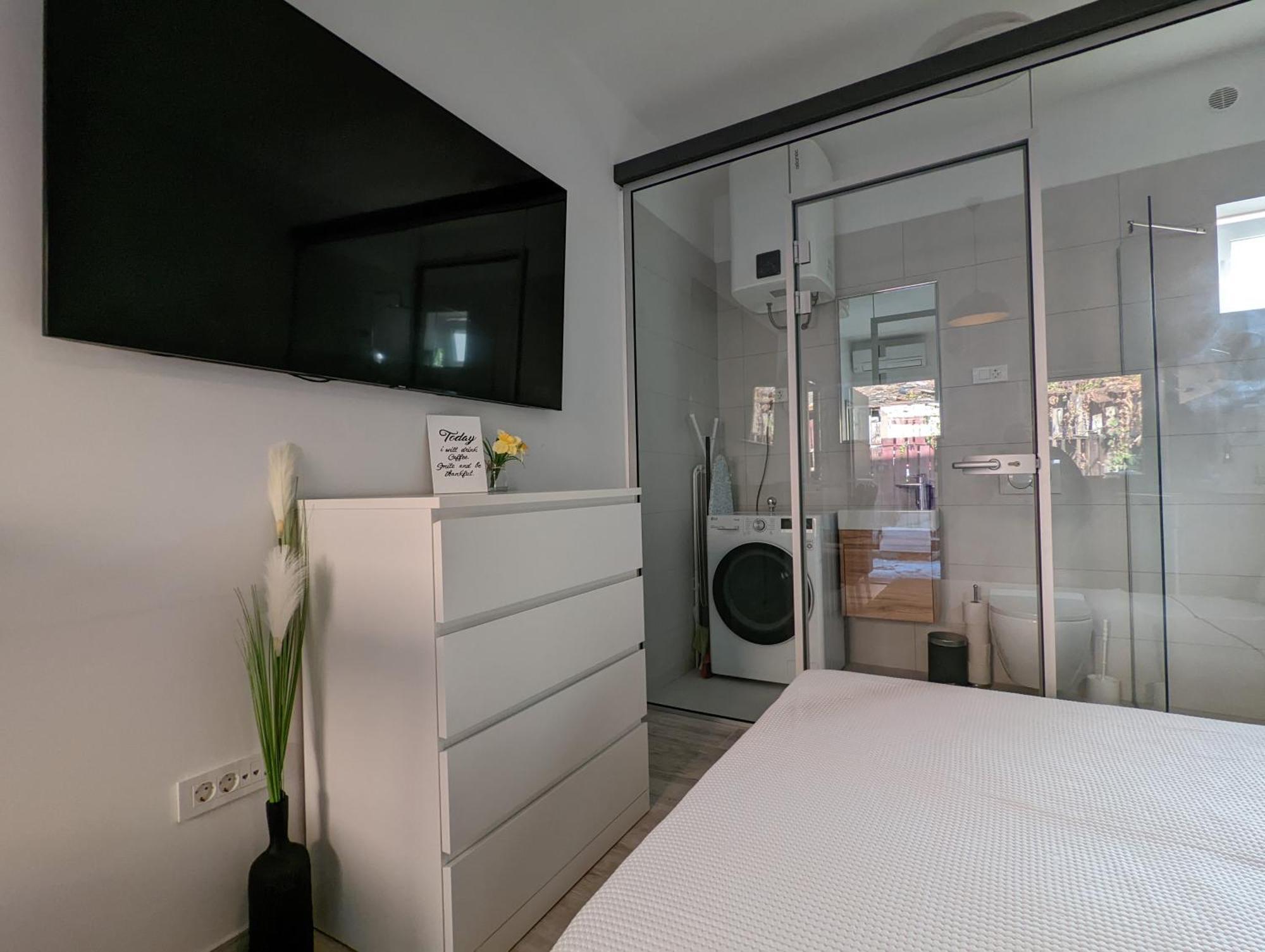 Cozy Maksimir Condo Near Kvatric ザグレブ エクステリア 写真